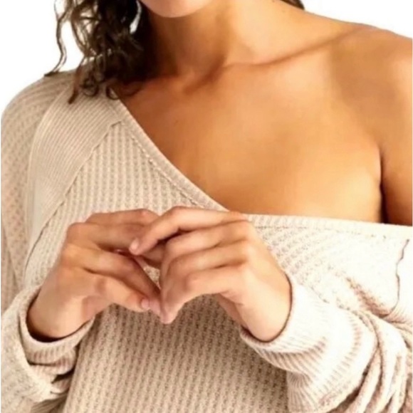 NWT - Free People Santa Clara Thermal - Picture 4 of 4